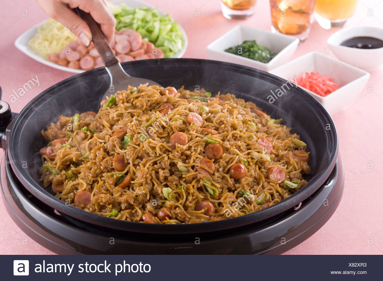 Sobameshi On Hot Plate Stock Photo Alamy Sobameshi On Hot Plate Stock Photo Alamy