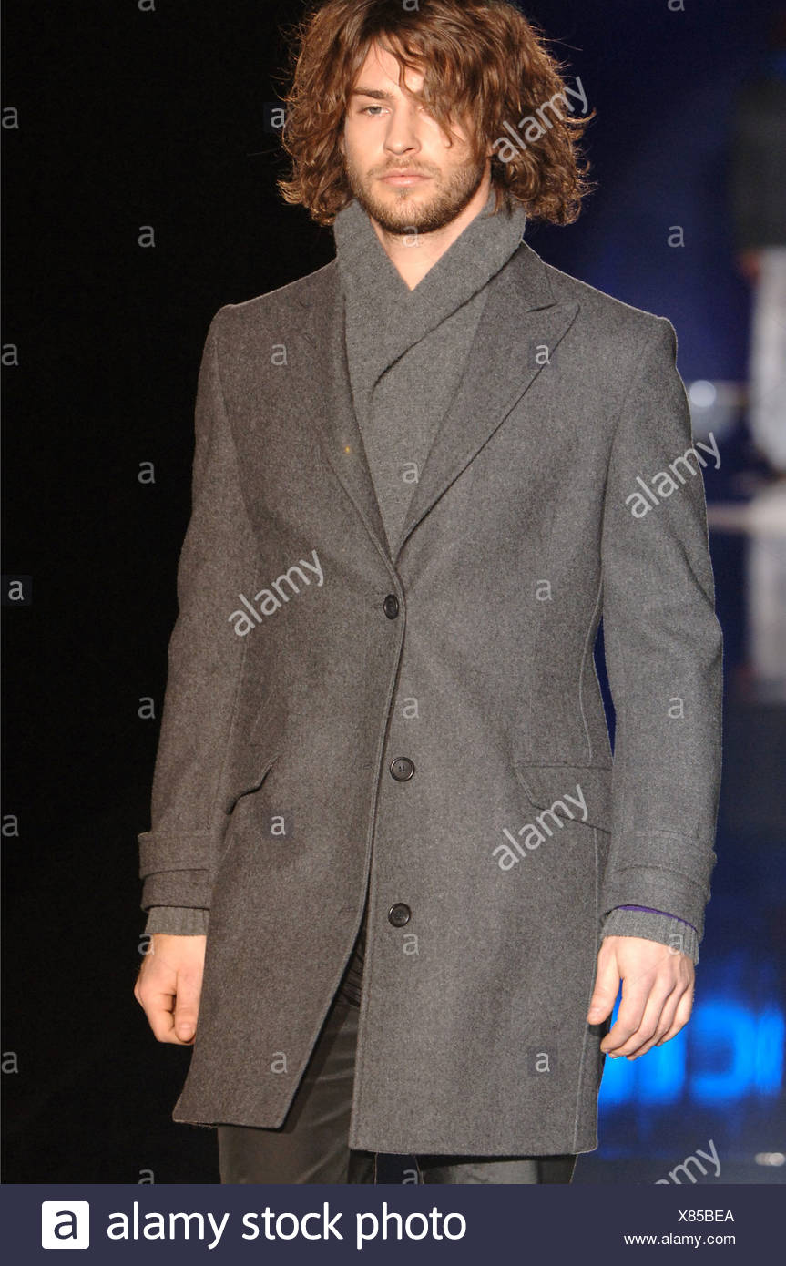 Iceberg Milan Menswear Ready To Wear Autumn Winter Grey Tones