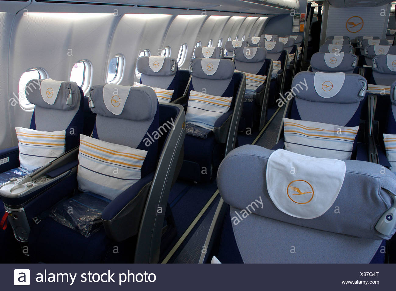 Airbus_a_340 High Resolution Stock Photography and Images - Alamy