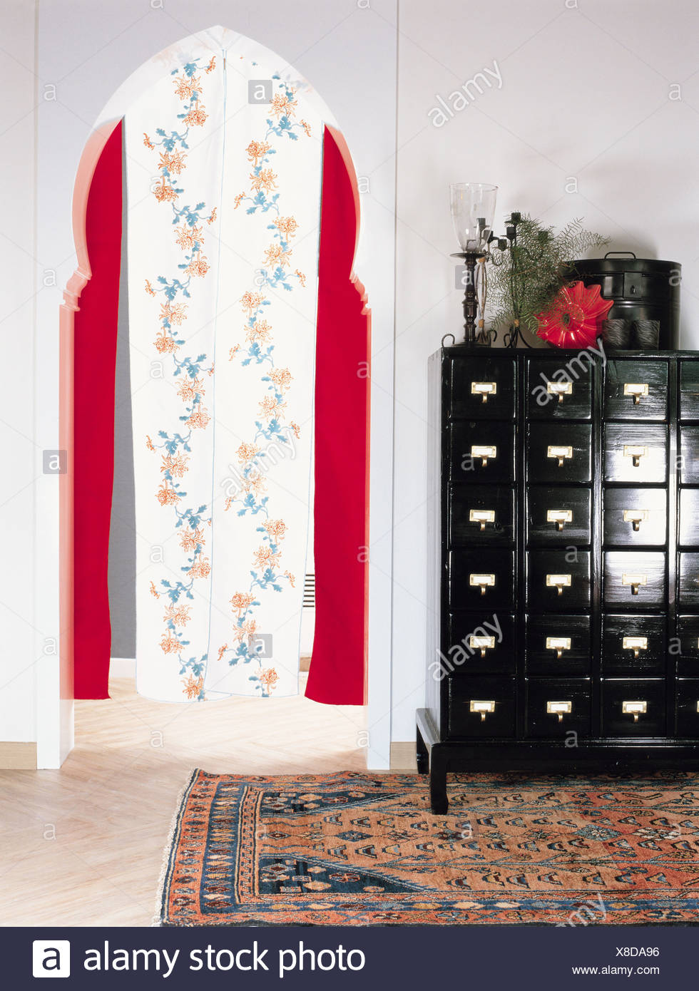 Door Furniture Curtain Interior Drawer Carpet Entique Furniture