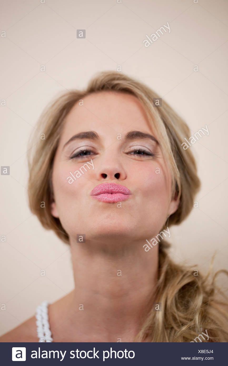 Lips Kiss Stock Photos & Lips Kiss Stock Images Alamy