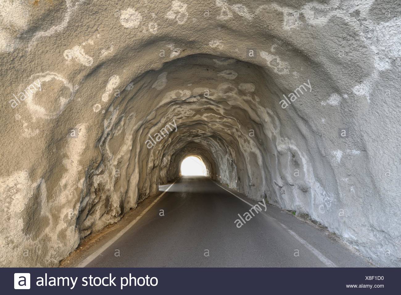 Road Tunnel Lake Garda Veneto Gardasee Italy Stock Photo Alamy
