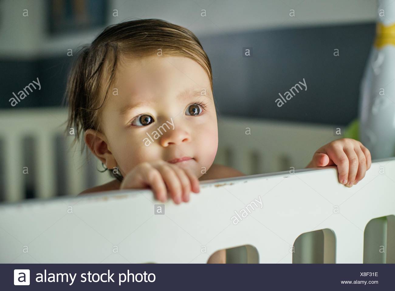 head and shoulders in baby eye