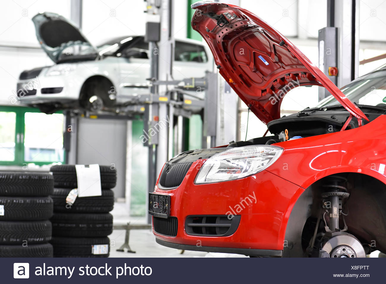 Repair Garage Cars Hoist Stock Photo 280630360 Alamy