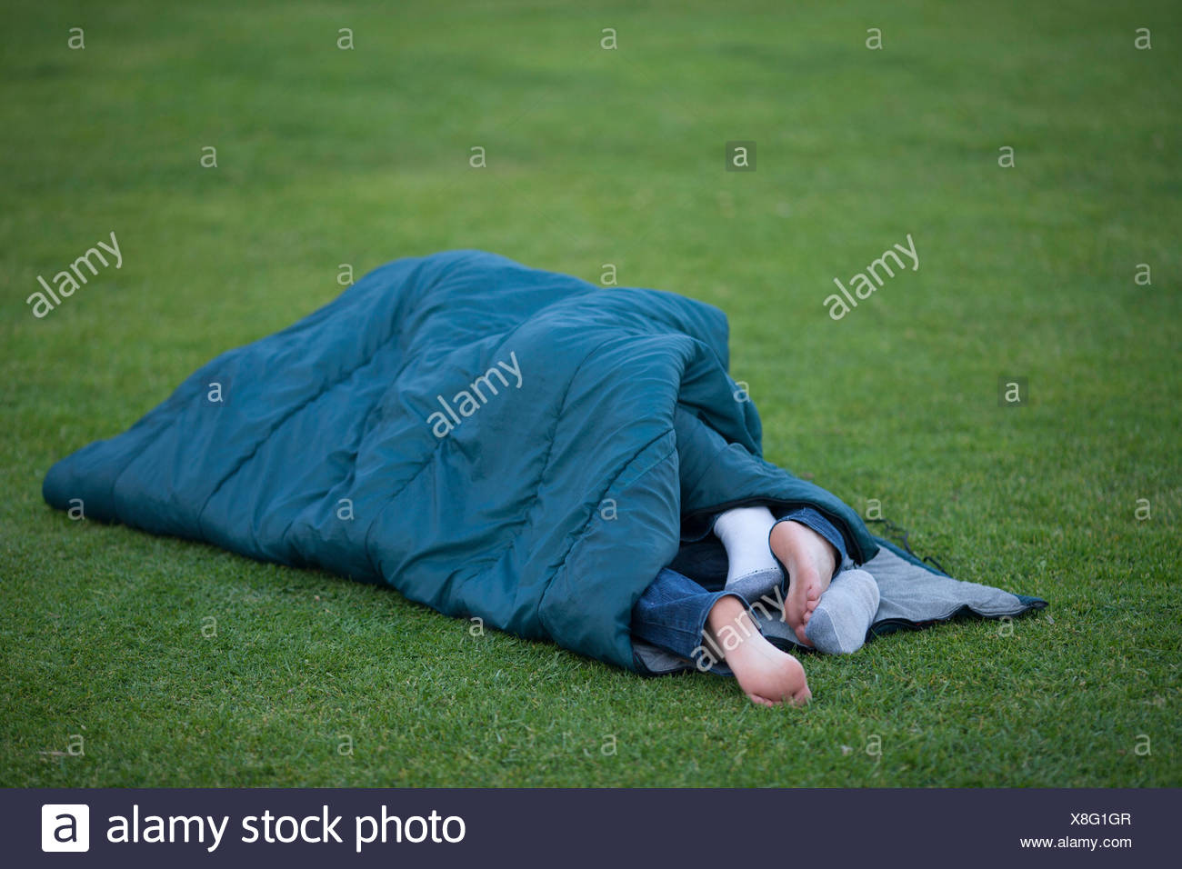 sleeping bag feet