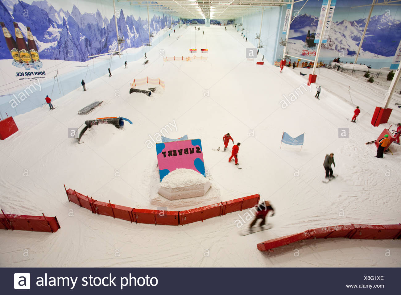 Indoor Skiing Manchester High Resolution Stock Photography and Images