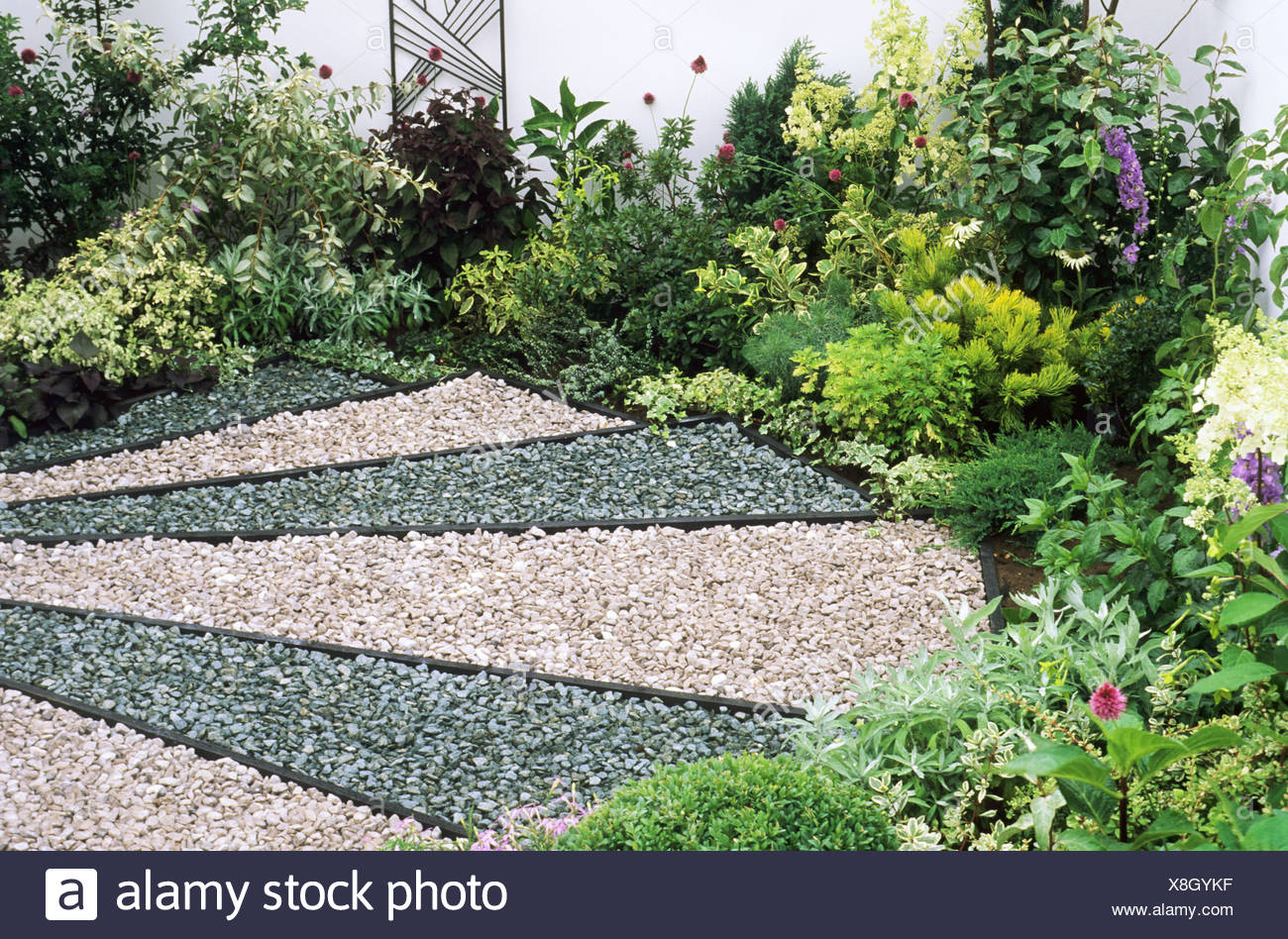 Pebble Coloured Gravel Garden Sandringham Flower Show Floor Ground Pattern Garden Design Designs Pebbles Contrast Contrasting Stock Photo Alamy