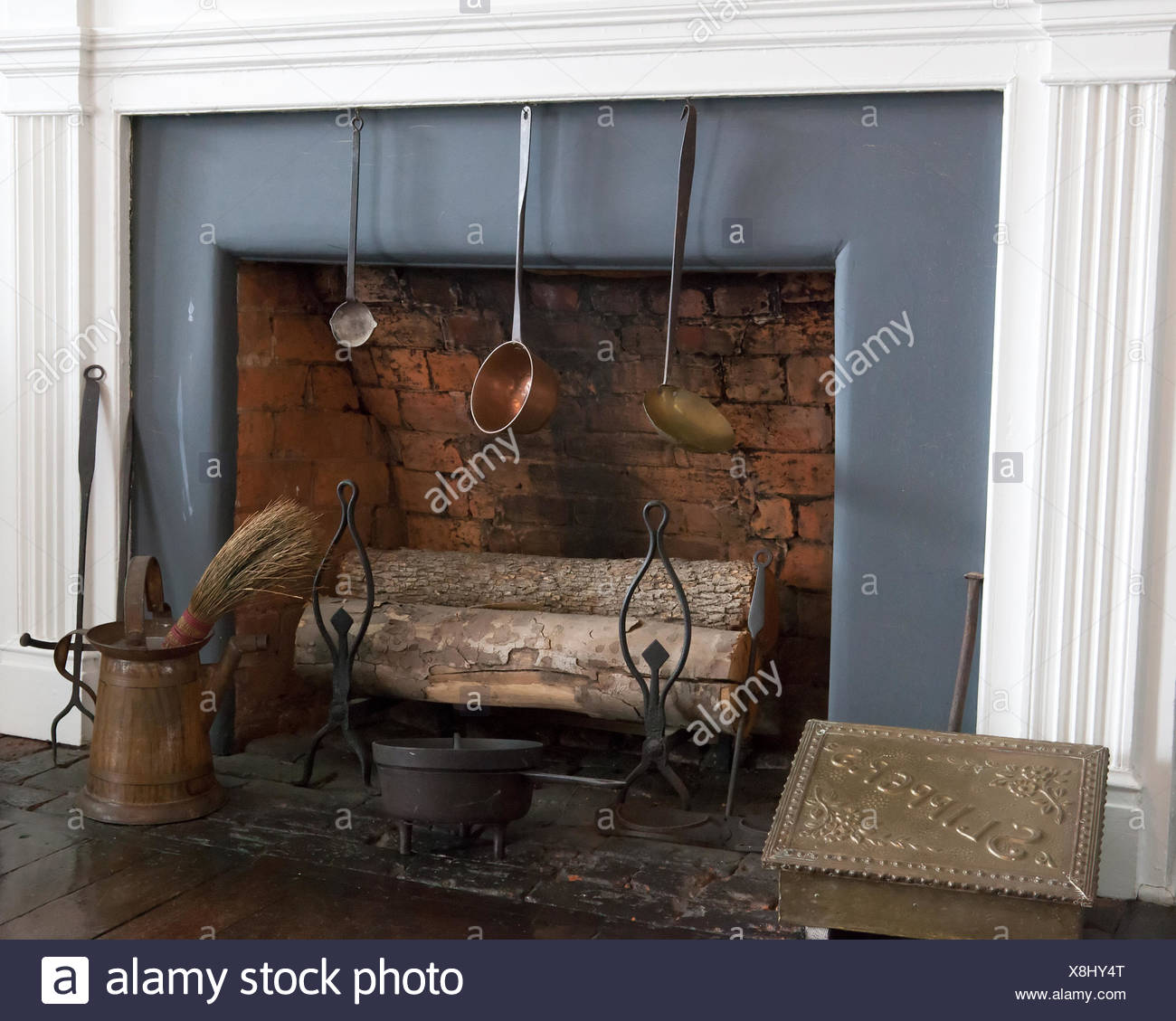 Old Fireplace Stock Photos Old Fireplace Stock Images Alamy