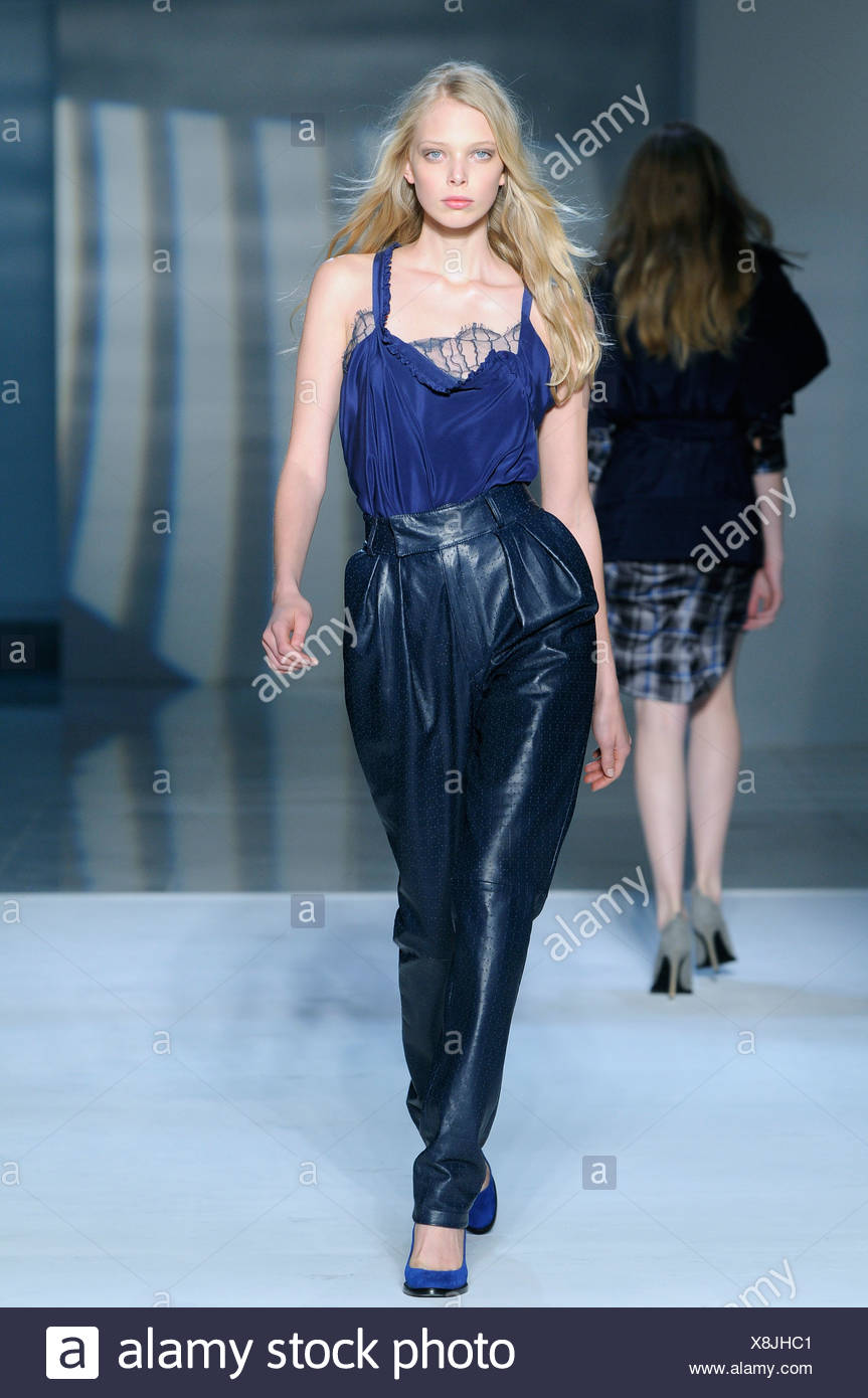 navy blue leather trousers