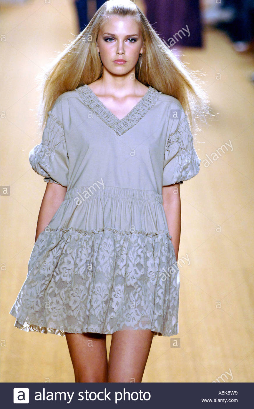 Philosophy Milan Ready To Wear Spring Summer Model Very Long