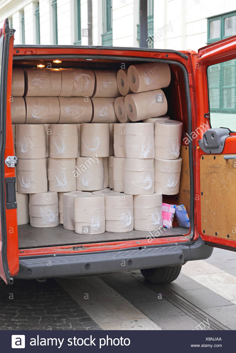 Paper Towels Delivery Stock Photo - Alamy