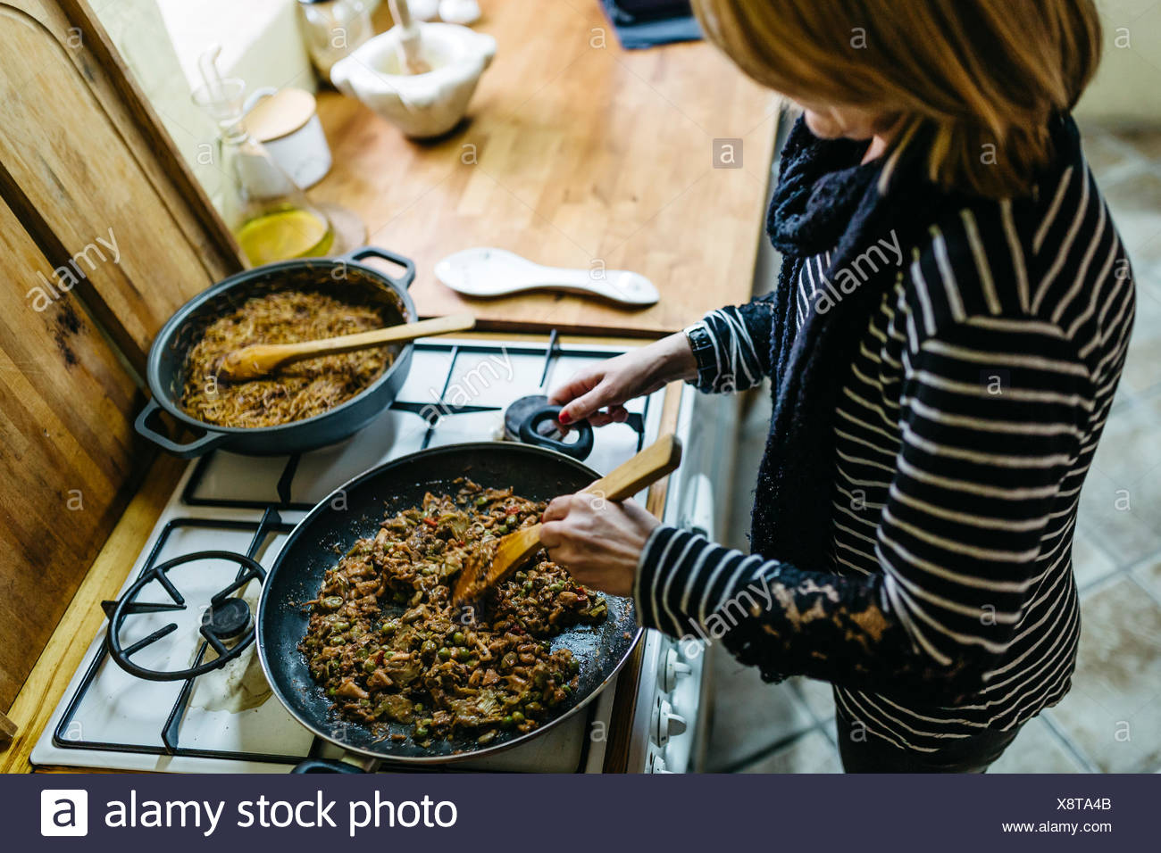 Gas Stove Stock Photos & Gas Stove Stock Images Alamy