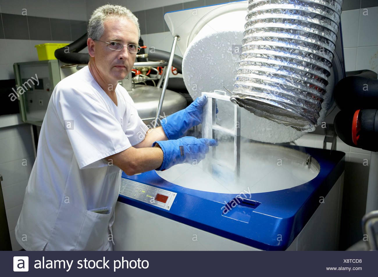 Storage Management Systems For The Cryopreservation Of Biological