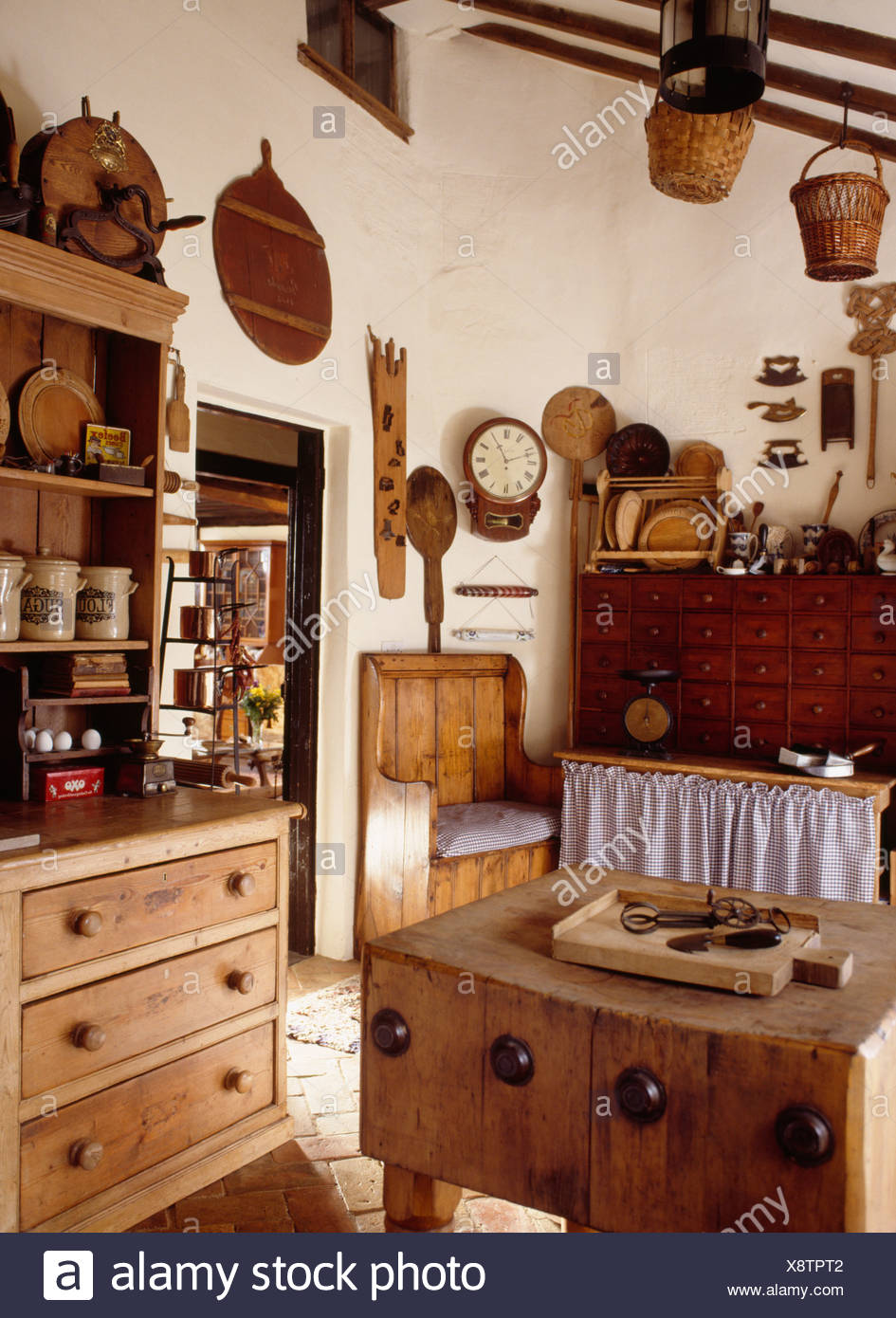 Pine Dresser And Butchers Block In Country Kitchen Stock Photo Alamy