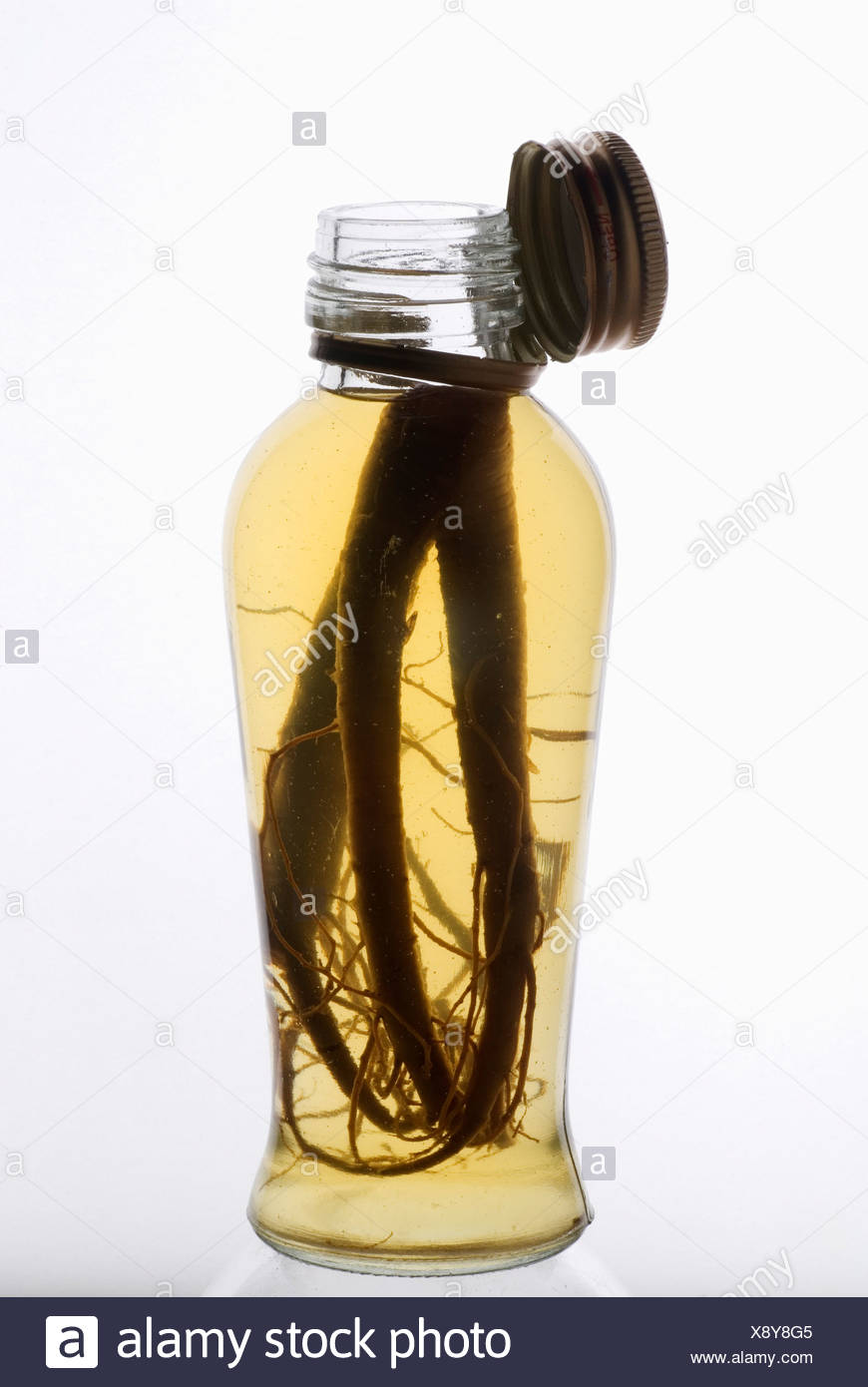 Bottle Ginseng Stock Photos & Bottle Ginseng Stock Images Alamy