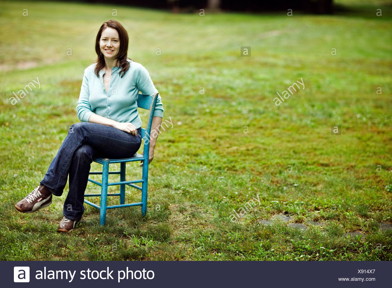 Wooden Lawn Chair Stock Photos & Wooden Lawn Chair Stock Images Alamy