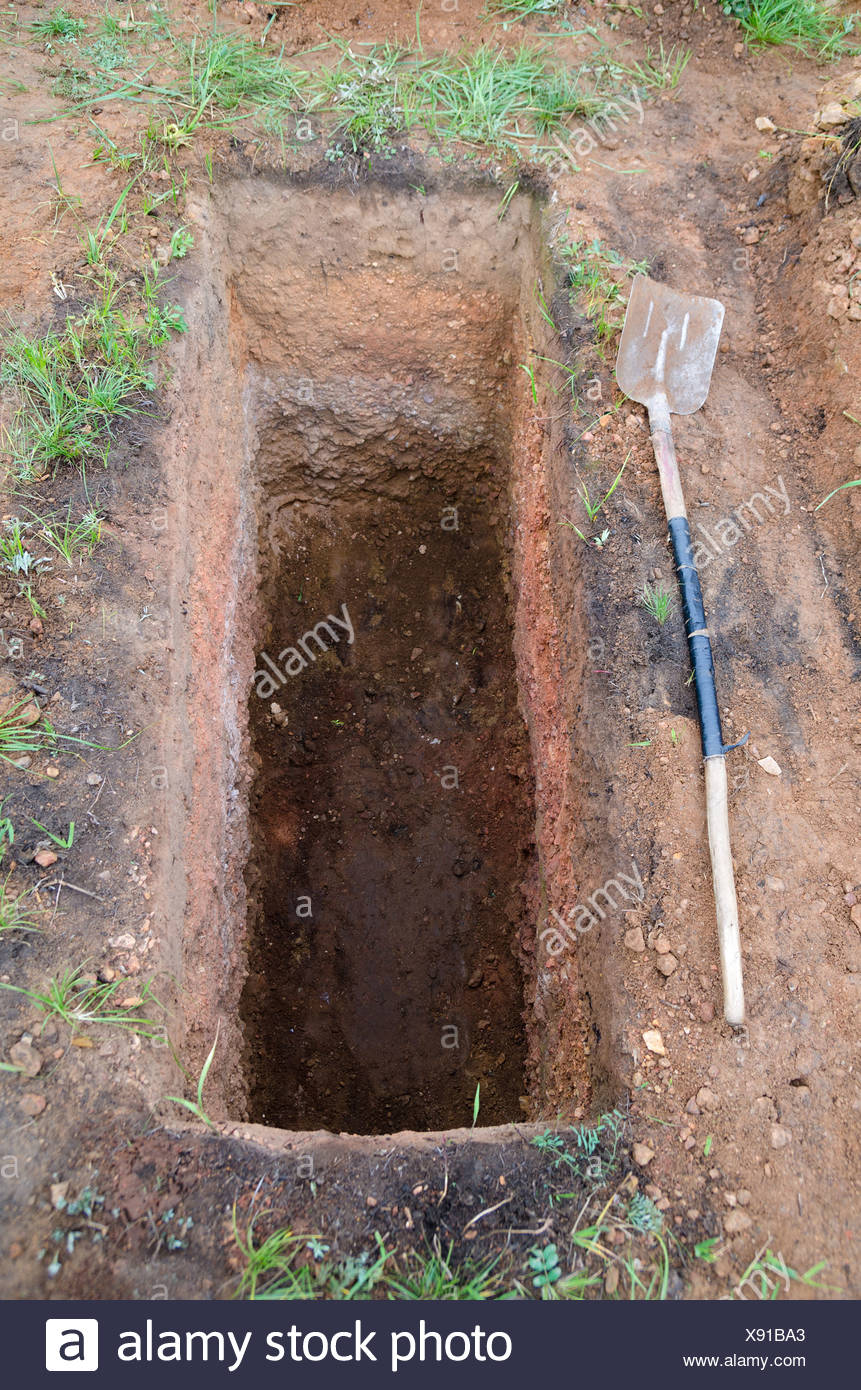 Grave Shovel Stock Photos & Grave Shovel Stock Images Alamy