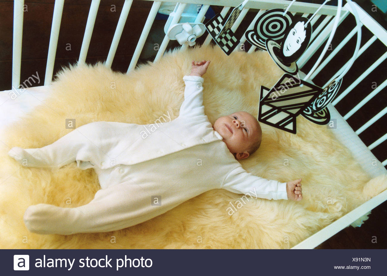 cot mobile black and white