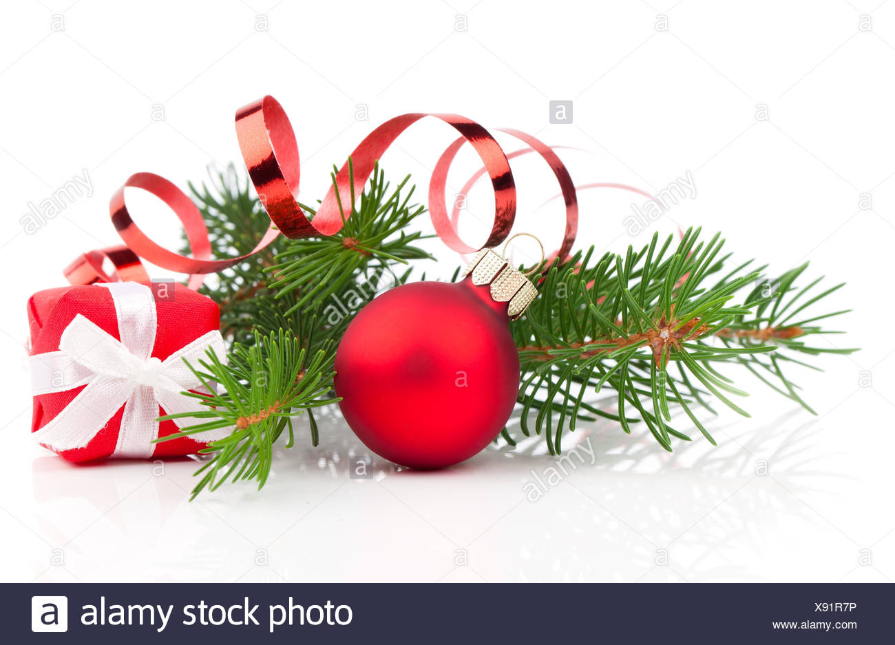 tarumedo Weihnachtskugeln Gold 24pcs Christbaumkugeln Weihnachtsbaum B/älle Christmas Tree Ornaments Baubles Ball Weihnachtsbaumschmuck f/ür Weihnachten Hochzeitsfest Xmas Holiday 4cm