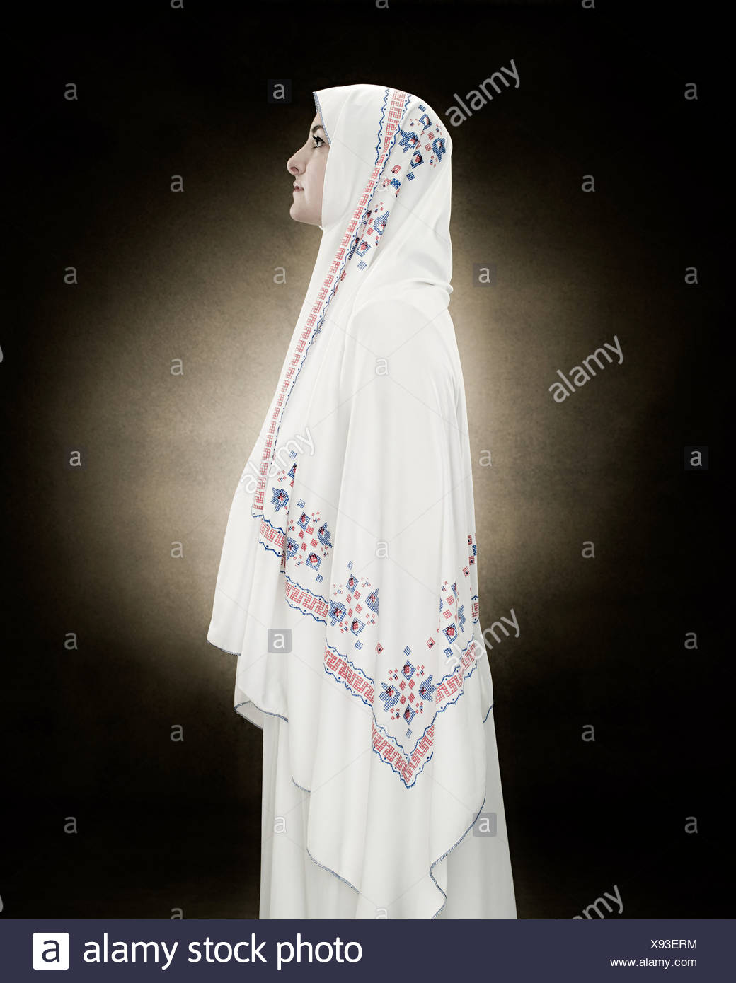 Muslim Hijab High Resolution Stock Photography and Images - Alamy