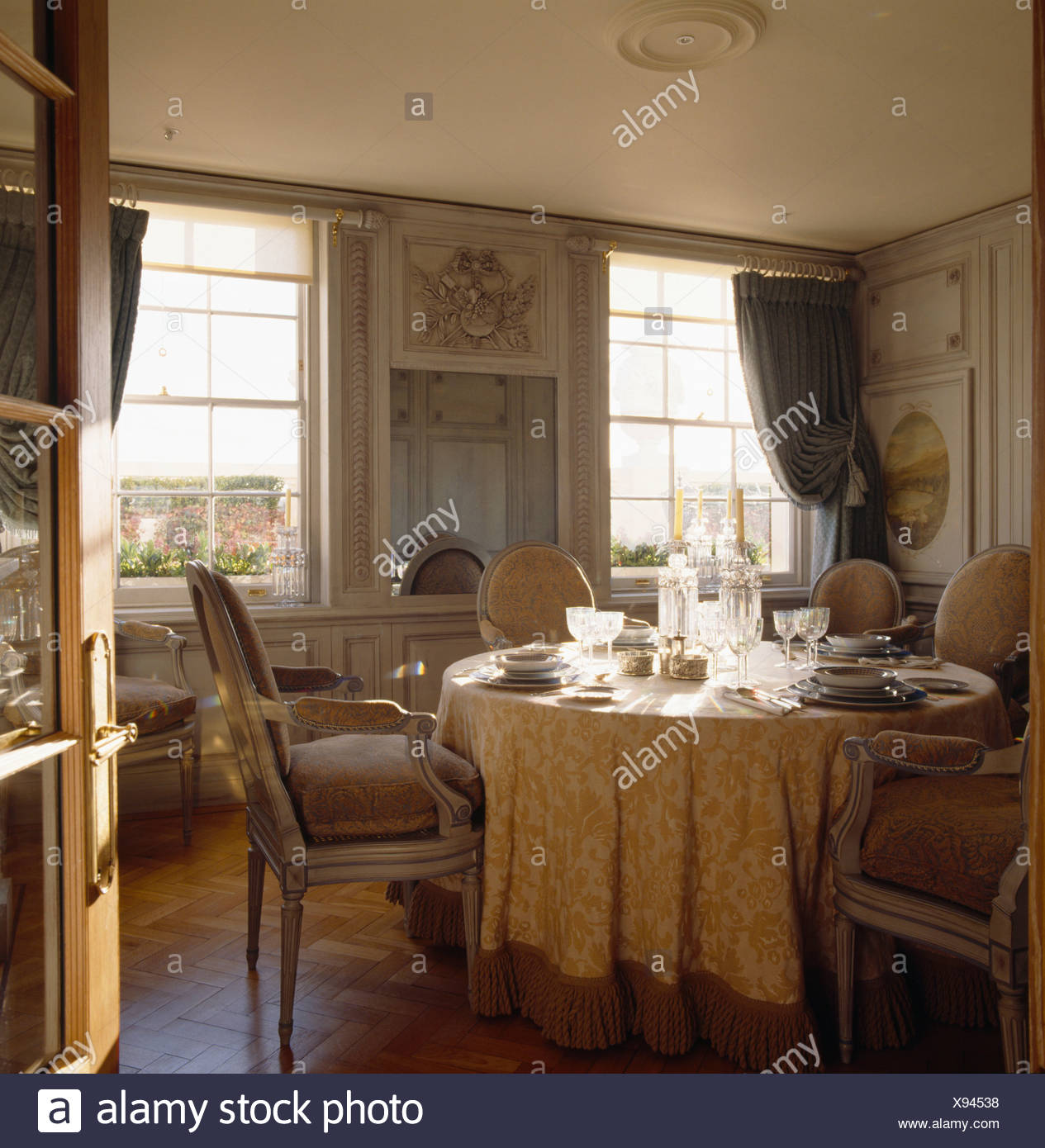 Louis Iv Style Upholstered Chairs And Table With Cream Silk