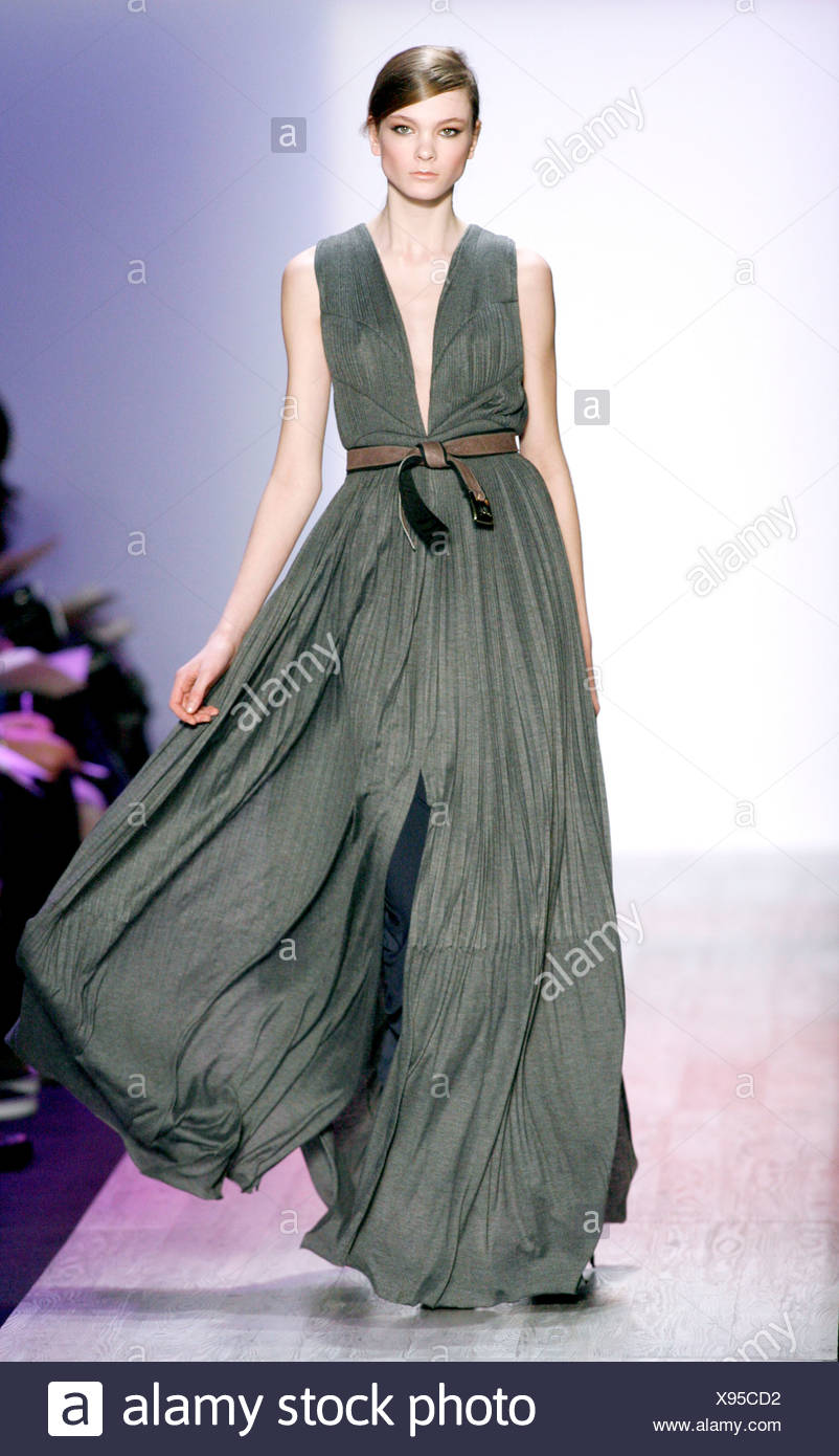 bcbg green gown