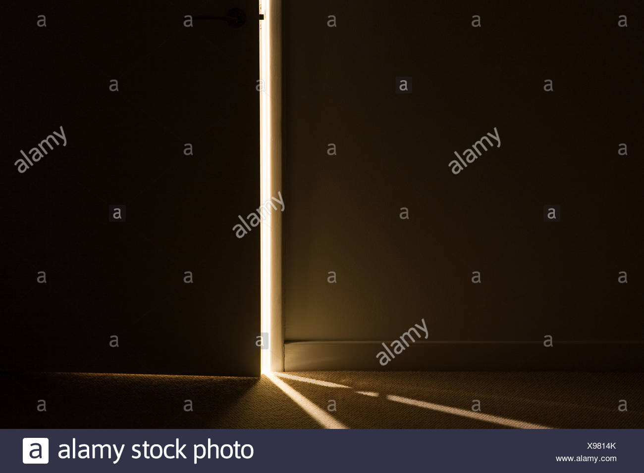 Door Gap Light High Resolution Stock Photography and Images - Alamy