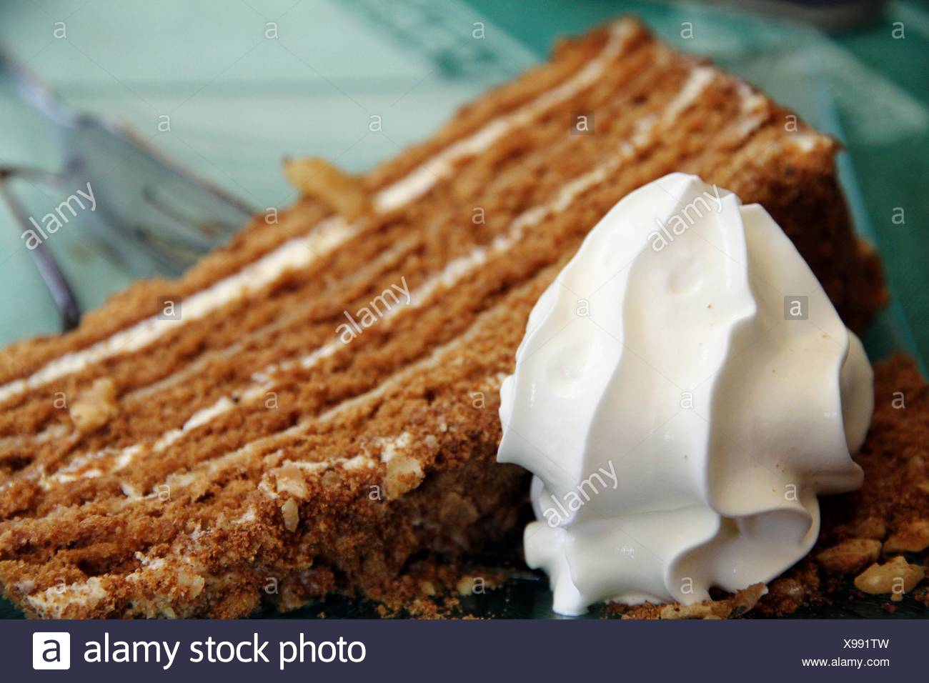 Long forgotten cake recipe. With a delicious, delicate and delicious cake Prague Long forgotten cake recipe. With a delicious, delicate and delicious cake Prague
