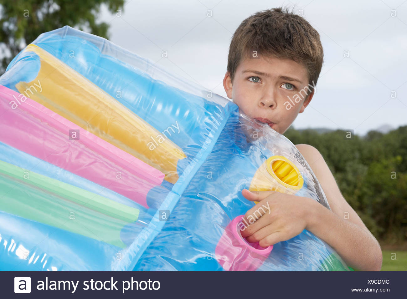 blowing up pool toys