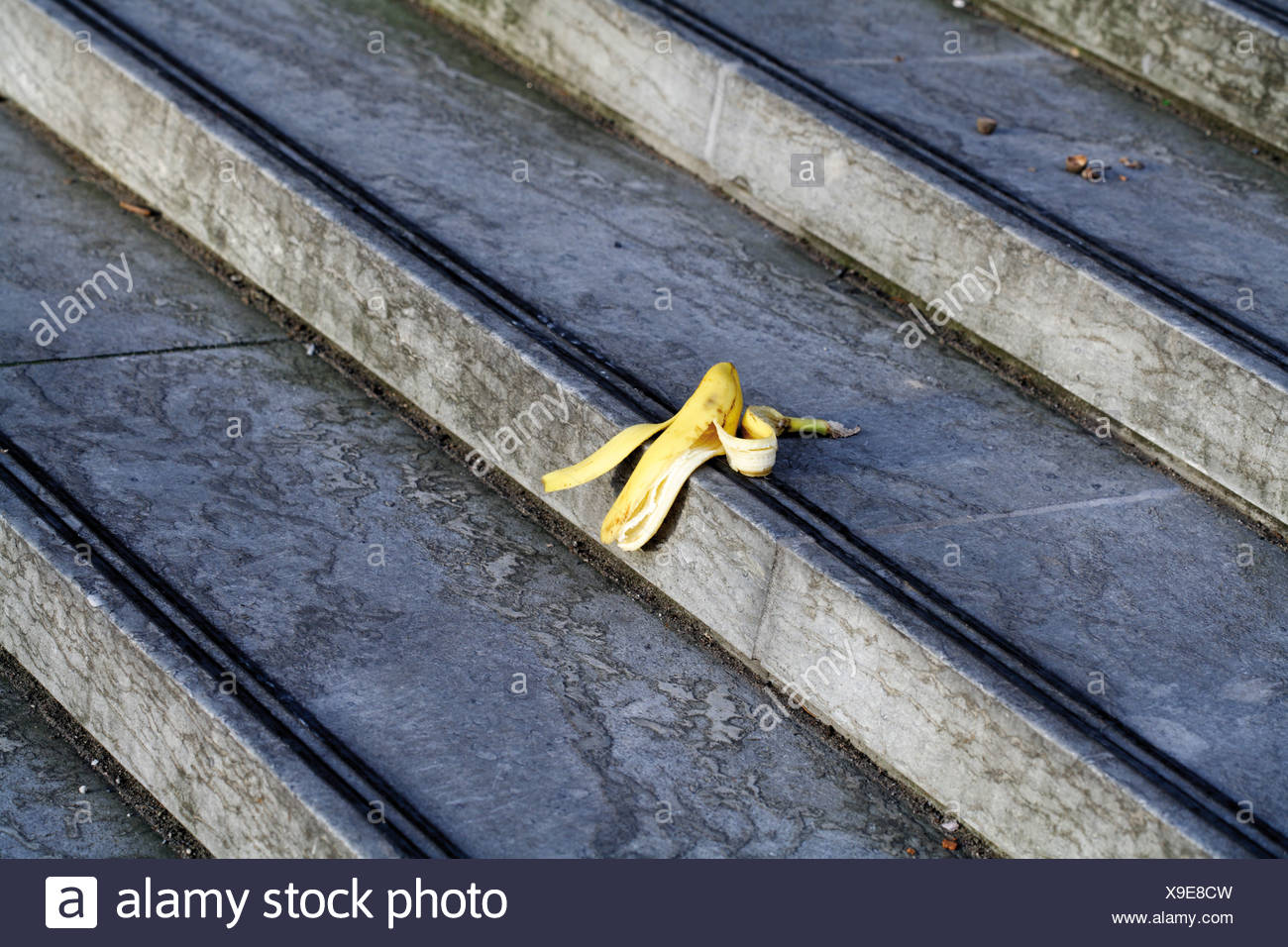 banana-peel-lying-on-stairs-X9E8CW.jpg