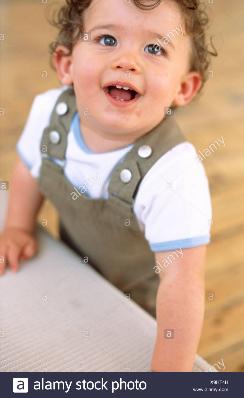 9th month old baby