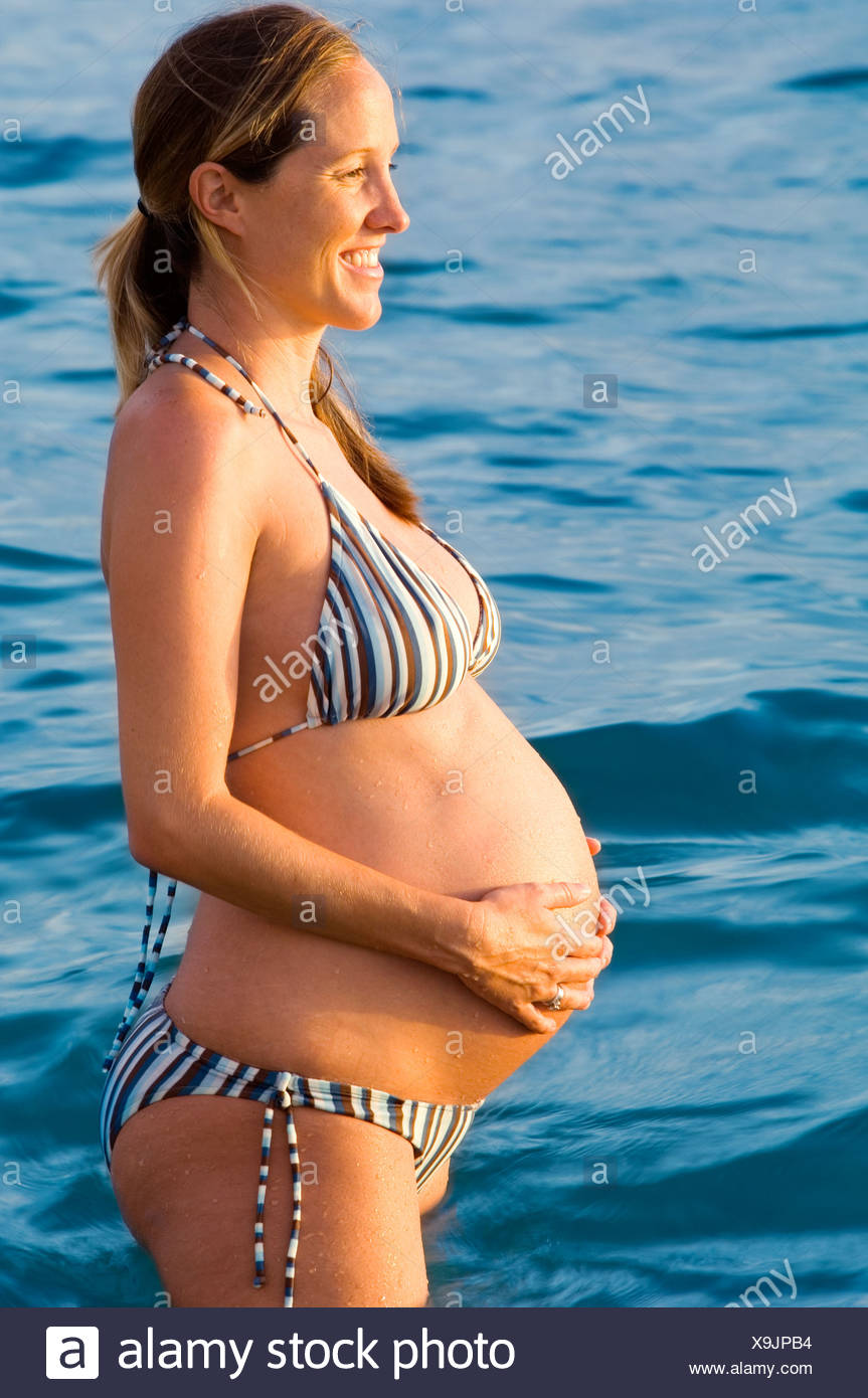 bathing suit for pregnant ladies