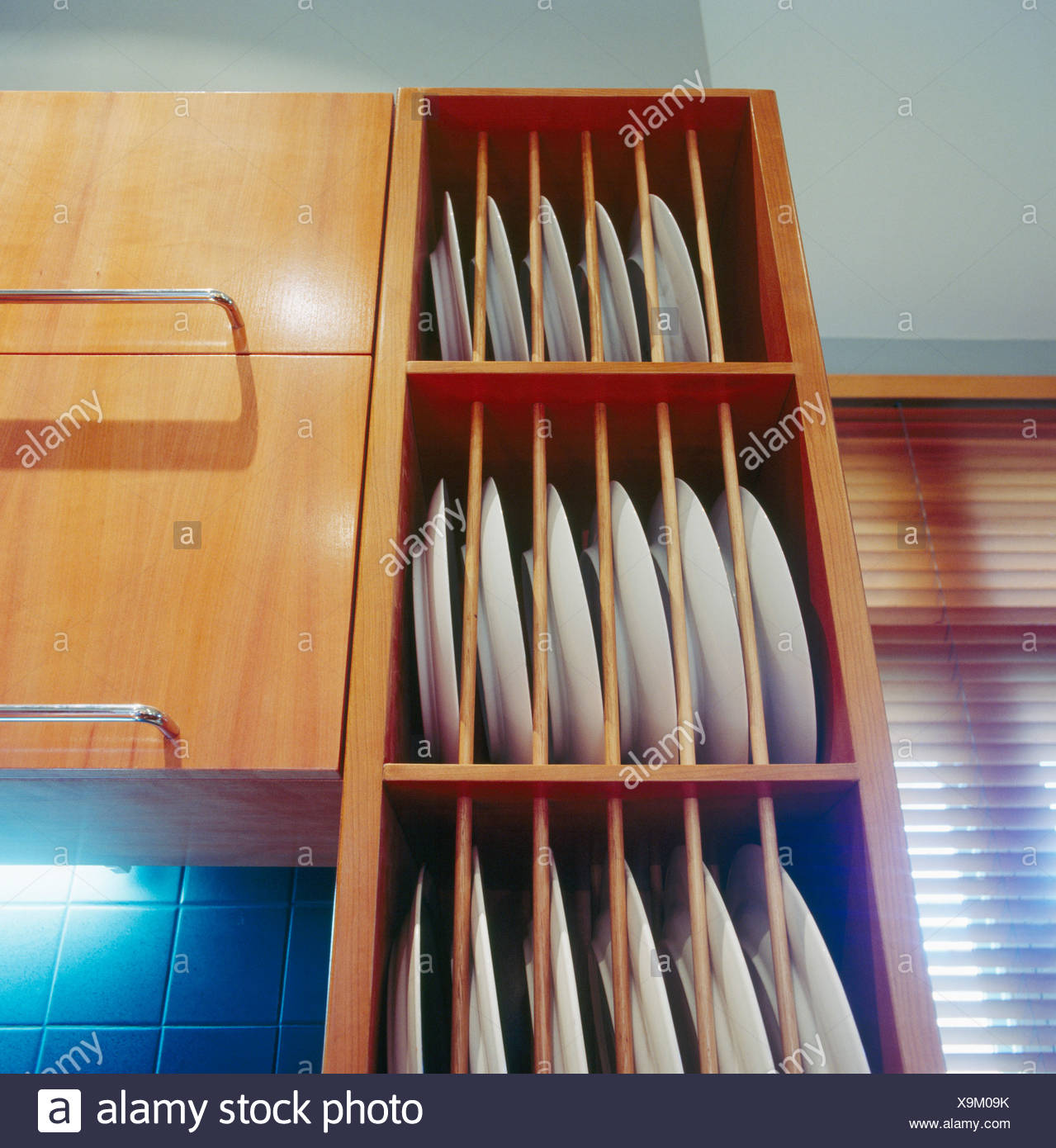 Plate Racks In Kitchen High Resolution Stock Photography and Images - Alamy