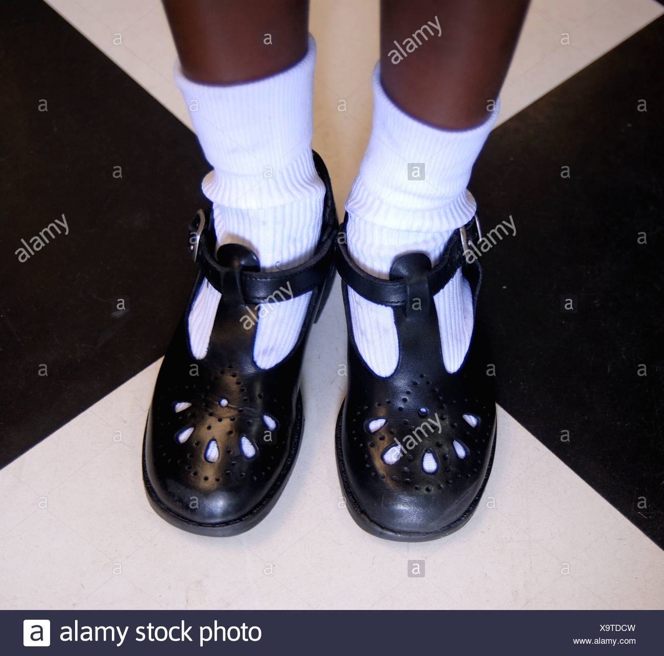 little girls school shoes