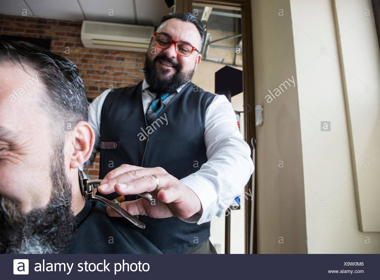 hand operated hair clippers