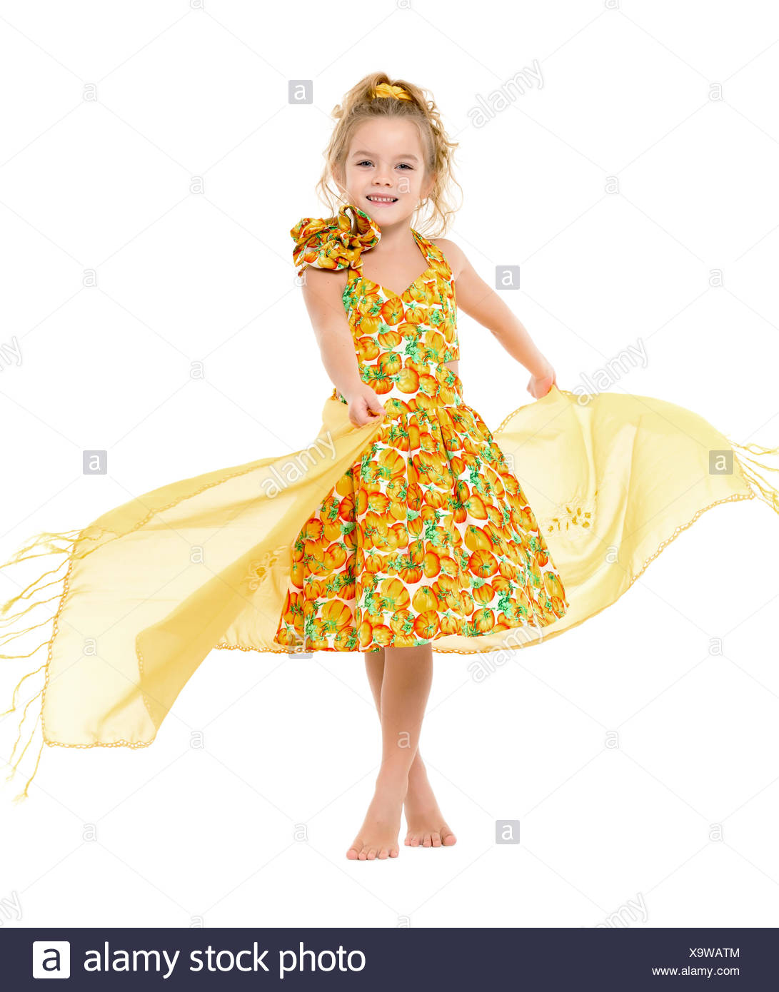 shawl for yellow dress