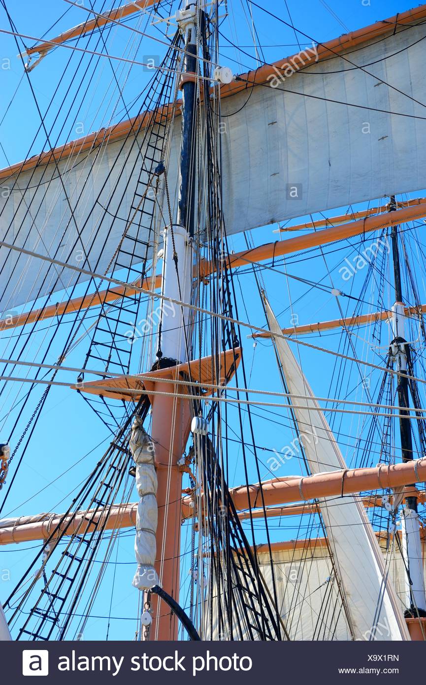 Sails And Rigging Stock Photos & Sails And Rigging Stock Images Alamy