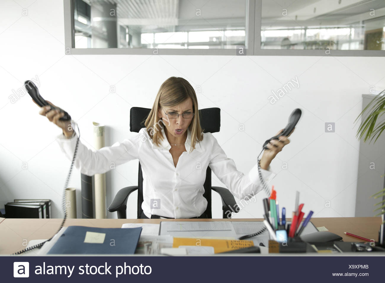 Office Desk Office Workers Gesture Receiver Stress Rewrite