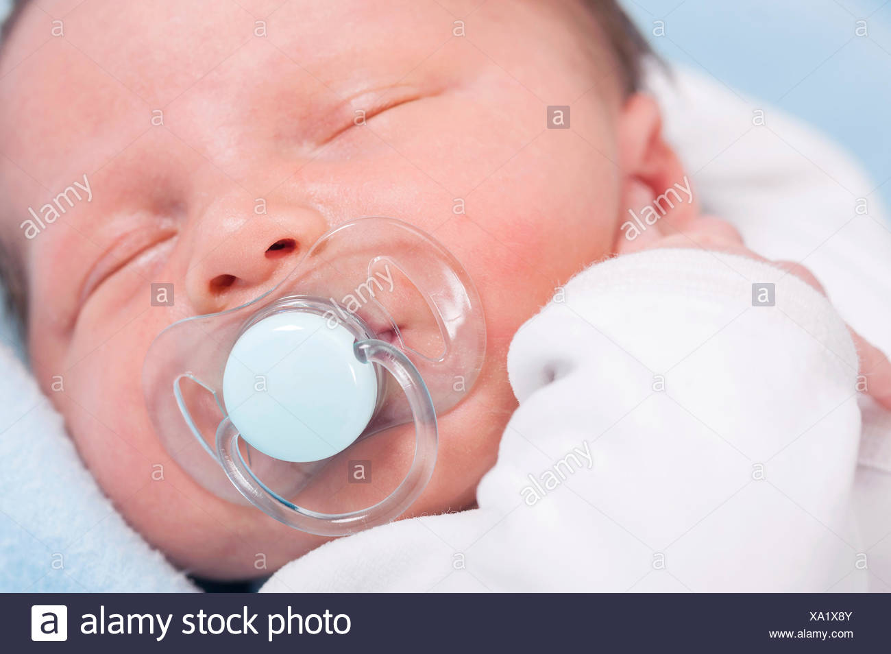 newborn dummy use