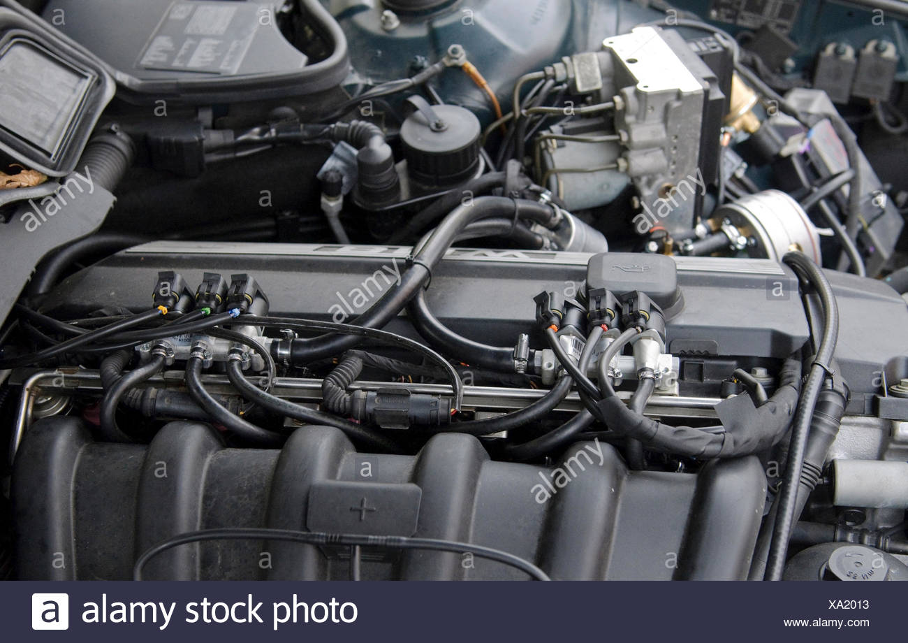 Gas Injectors Lpg System Stag 300 6 Plus In A Car Of The Bmw 7 Series Model E38 Built 1997 6 Cylinder Straight Engine With Stock Photo Alamy