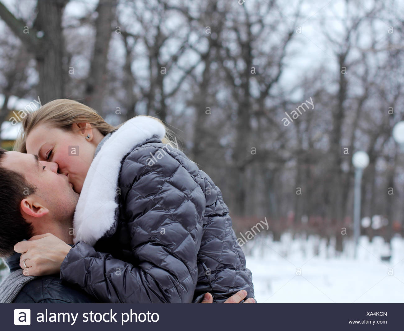 Russian People Kiss Stock Photos & Russian People Kiss Stock Images - Alamy