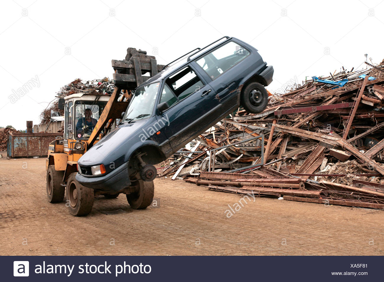 Wagen Heben Stock Photos Wagen Heben Stock Images Alamy