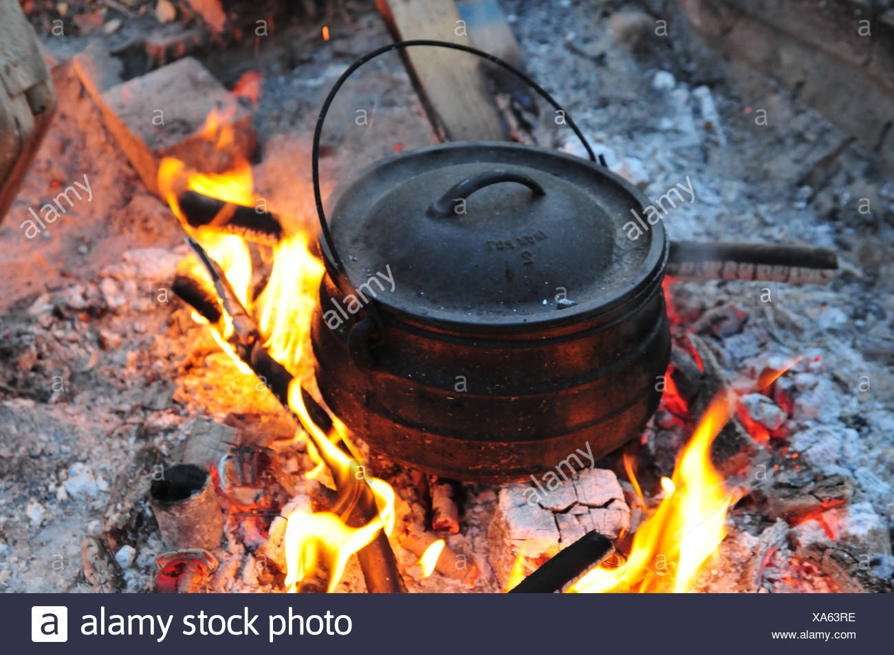 Stirring Cauldron Stock Photos & Stirring Cauldron Stock Images Alamy