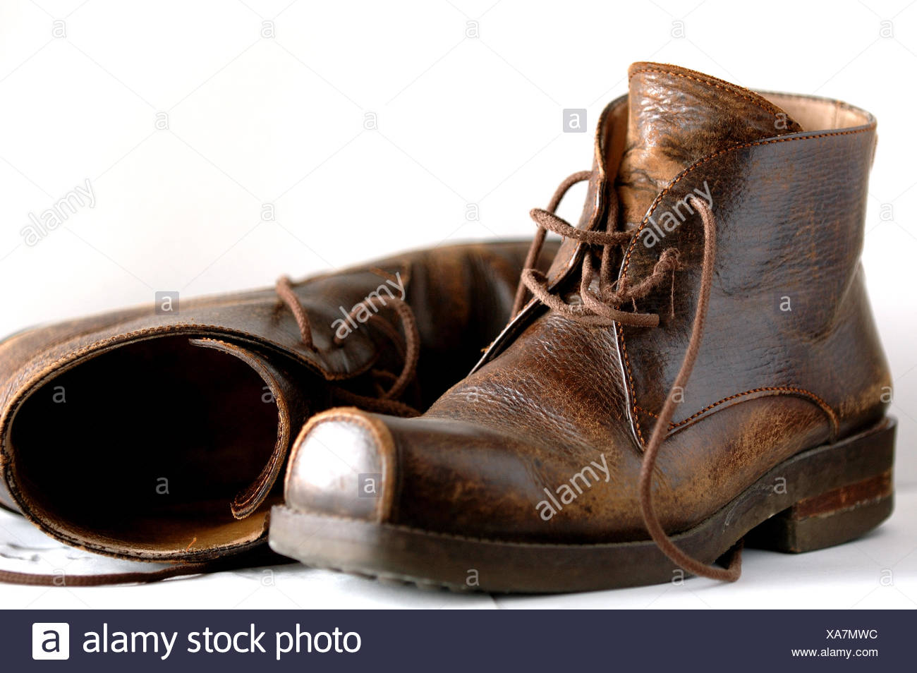 old fashion boots