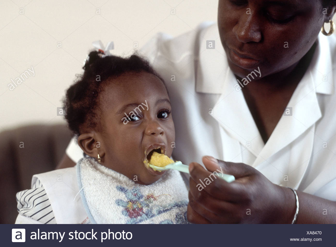 spoon feeding newborn