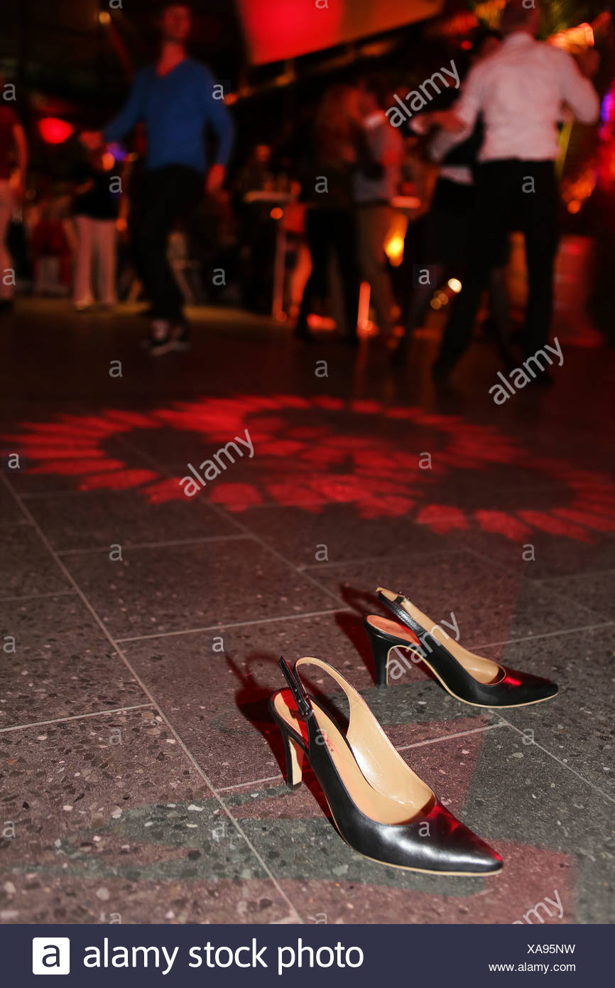 street heels dance