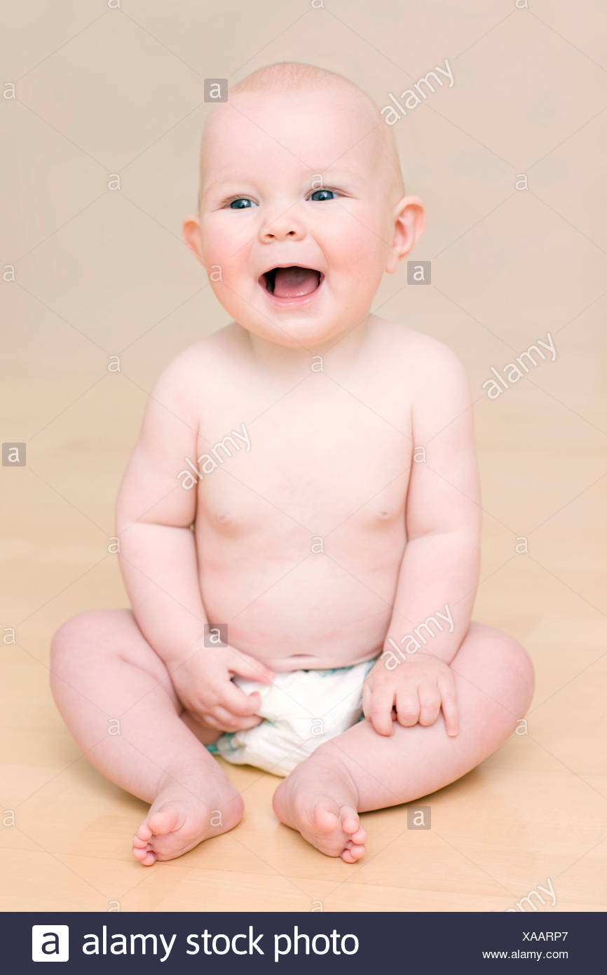 happy 7th month old baby