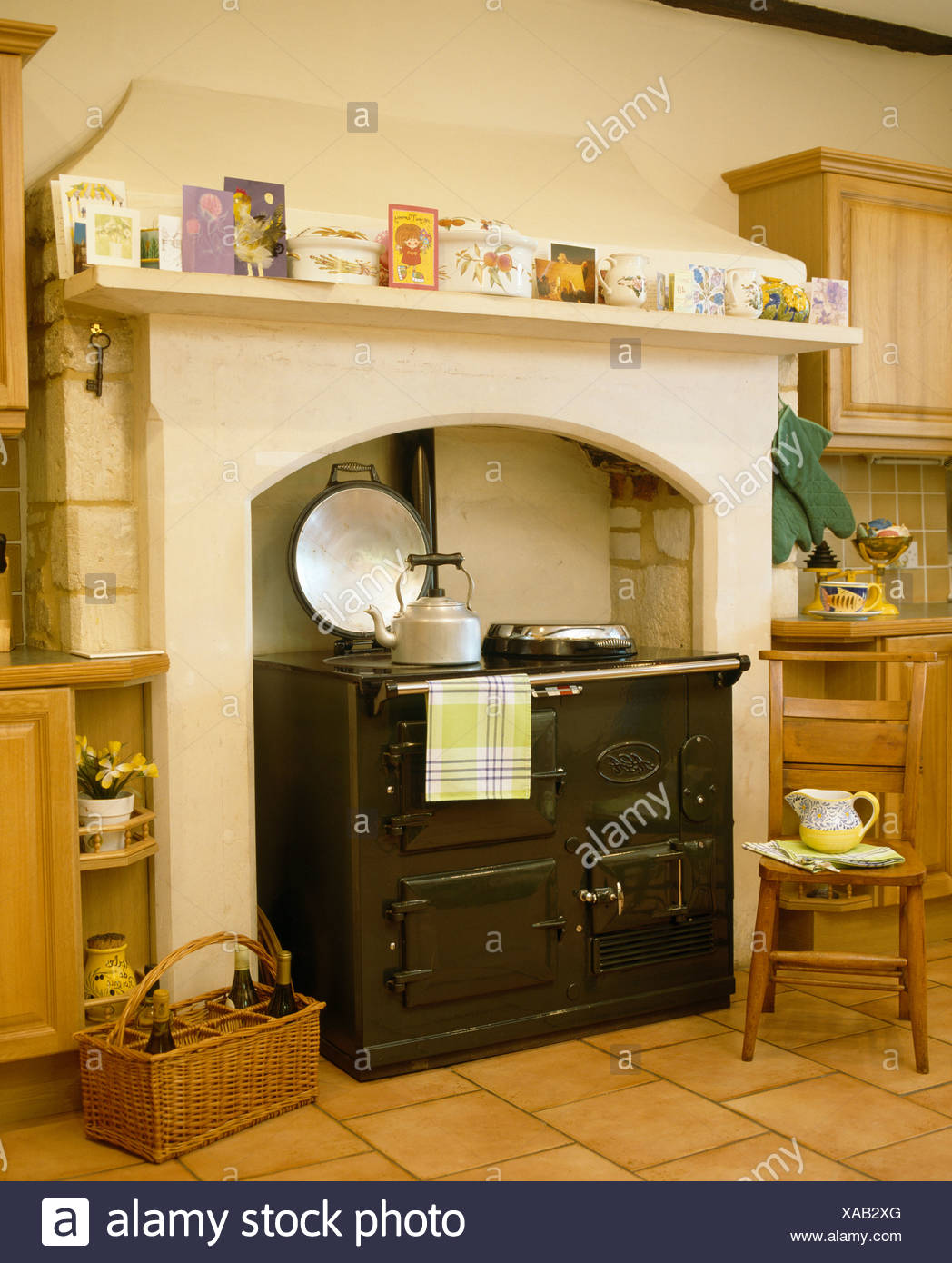 Aga Kettle Stock Photos & Aga Kettle Stock Images Alamy