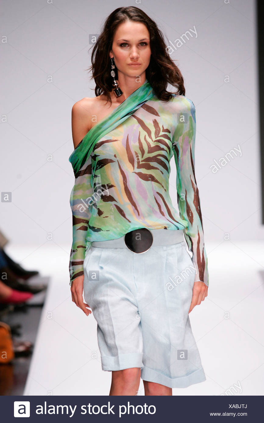 Black prada handbags photo Damage Hair from summer pictures