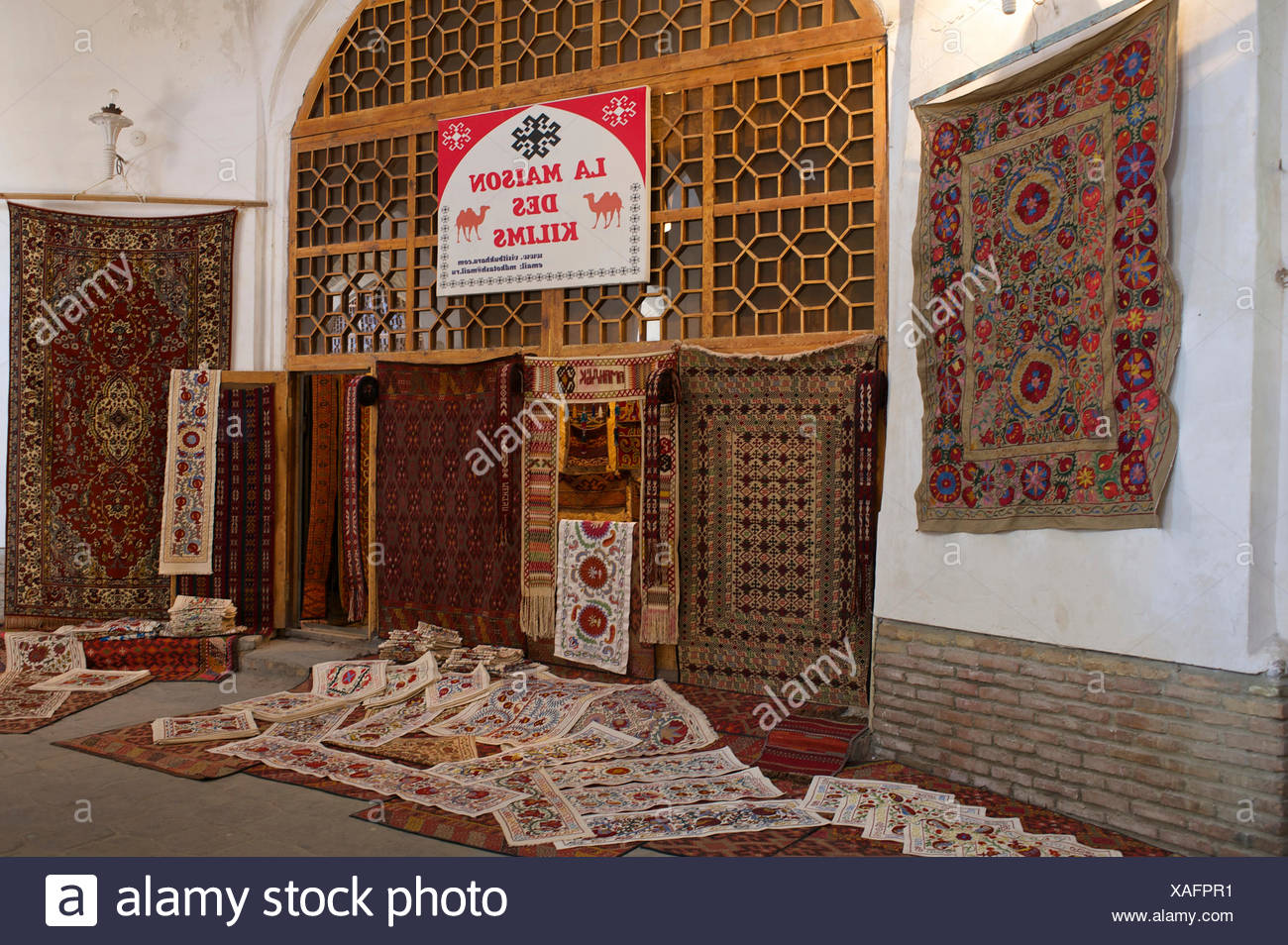 Where did the tradition go to hang the carpet on the wall Where did the tradition go to hang the carpet on the wall